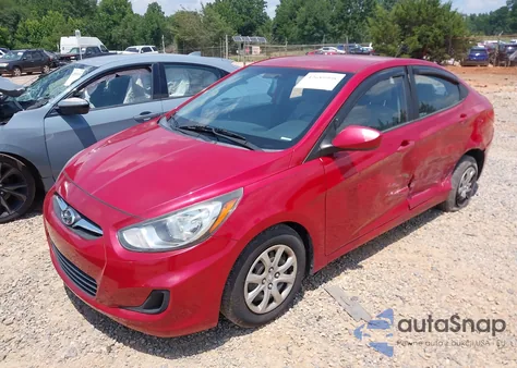 2013 Hyundai Accent Gls z USA, uszkodzony, nr VIN KMHCT4AE8DU556508